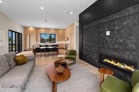 611 E Peach St #203, Bozeman, MT 59715
