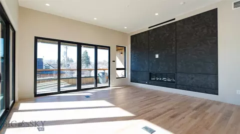 Living - 611 E Peach St #208, Bozeman, MT 59715 photo 1 of 3