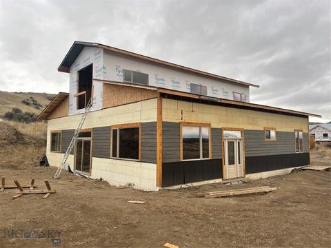 2 Park, Three Forks, MT 59752