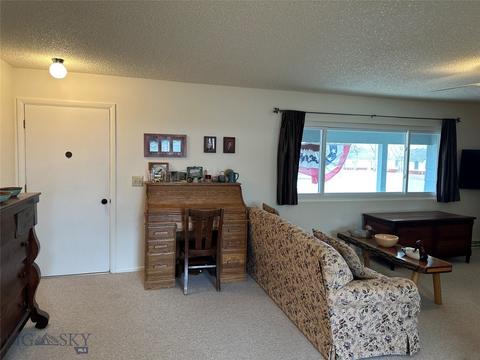 615 E 4th, Big Timber, MT 59011 photo 6