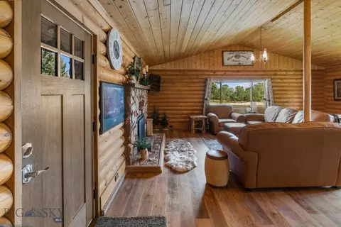 63 River Rd, Townsend, MT 59644