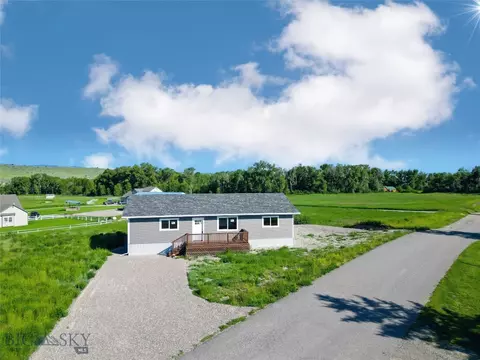 203 2nd Ave N, Clyde Park, MT 59801