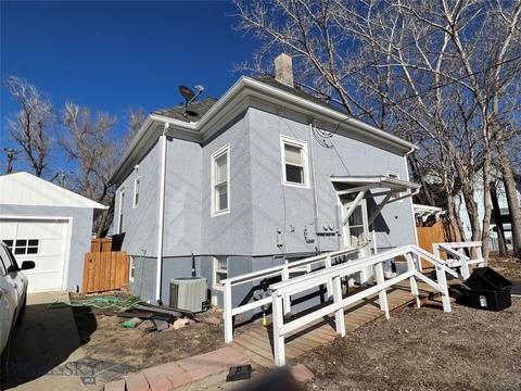 411 W Towne St, Glendive, MT 59330