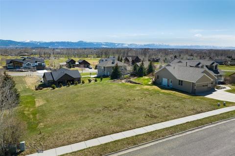 668 St Andrews Dr, Bozeman, MT 59715