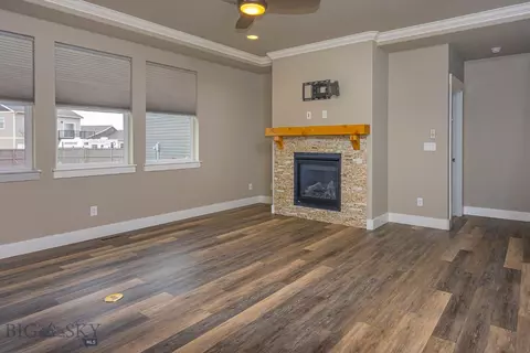 Living - 2133 Stewart Loop, Bozeman, MT 59718 photo 2 of 4
