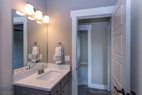Bath - 2133 Stewart Loop, Bozeman, MT 59718 photo 4 of 7
