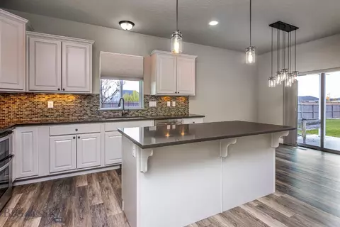 Kitchen - 2133 Stewart Loop, Bozeman, MT 59718 photo 3 of 8