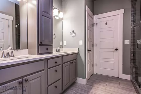 Bath - 2133 Stewart Loop, Bozeman, MT 59718 photo 1 of 7