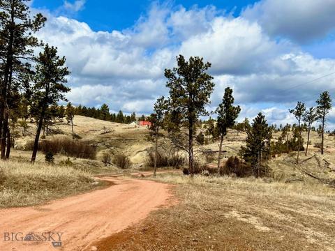 35 Northern Dr, Miles City, MT 59301