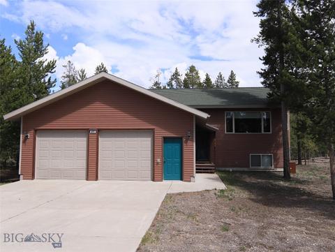 617 North Electric Street, West Yellowstone, MT 59758