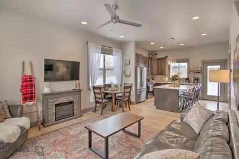 48 Boxcar Ln, Bozeman, MT 59718