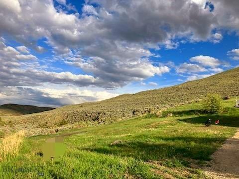 626 3rd Ave S, Bearcreek, MT 59007