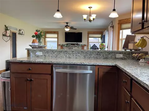 1506 Powers Blvd, Belgrade, MT 59714 photo 11