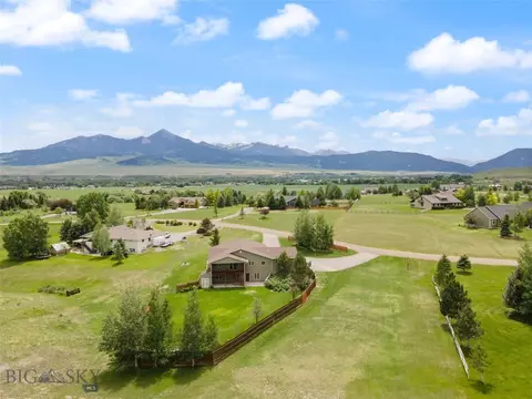 38 Kindsfather Dr, Livingston, MT 59047