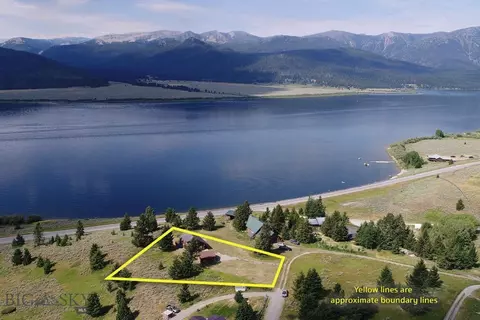 123 Hebgen View Rd, West Yellowstone, MT 59758
