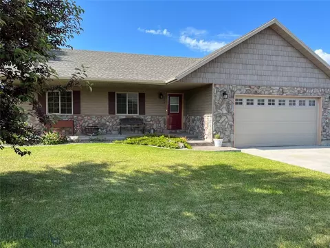 504 Monroe Ave, Dillon, MT 59725