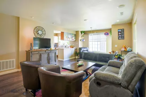 2962 W Villard #3E, Bozeman, MT 59718