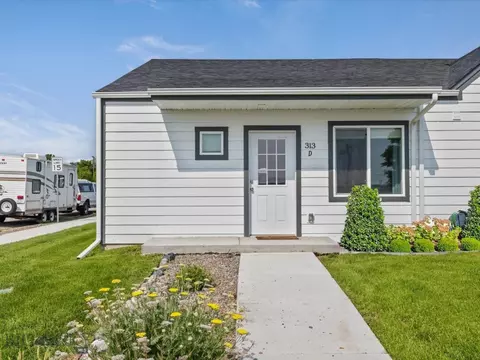 313 Miles Ln N #D, Livingston, MT 59047