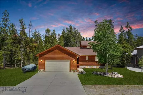 704 N Electric St, West Yellowstone, MT 59758