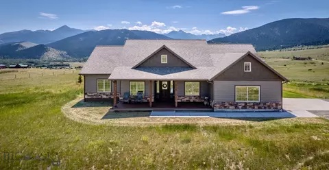 95 Buffalo Trail Rd, Livingston, MT 59047