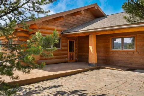 774 Mcclellan, West Yellowstone, MT 59758