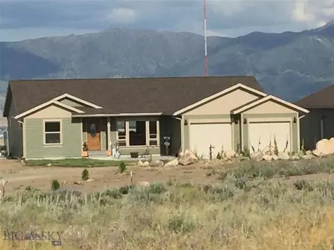 206 Avon Cir, Butte, MT 59701
