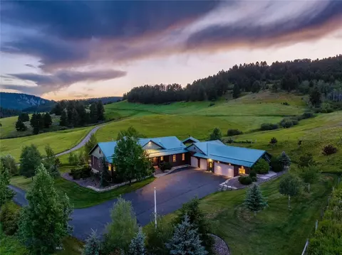 250 Wapiti Peak Trl, Bozeman, MT 59715