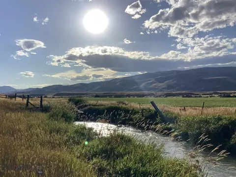 11 Sedona Ln, Livingston, MT 59047