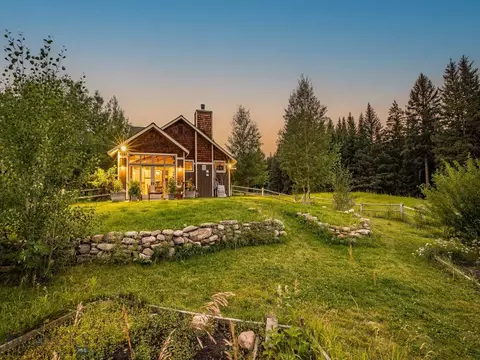 333 Beaver Mountain Trl, Gallatin Gateway, MT 59730