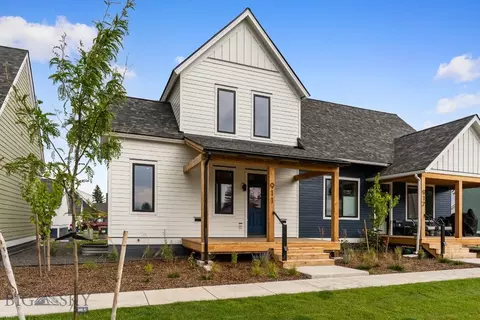 911 Hillside Ln, Bozeman, MT 59715