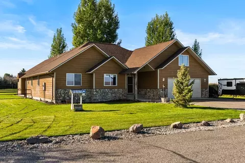 162 W Tobiano Trl, Belgrade, MT 59714