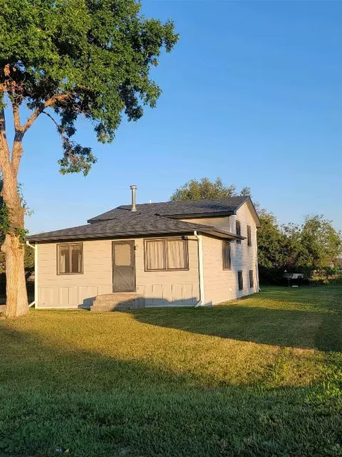331 Fabrick St, Manhattan, MT 59741