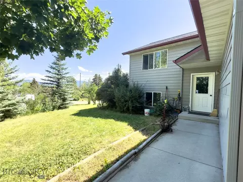 1214 N Pinecrest Dr, Bozeman, MT 59715