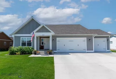 285 NW Passage Ln, Manhattan, MT 59741