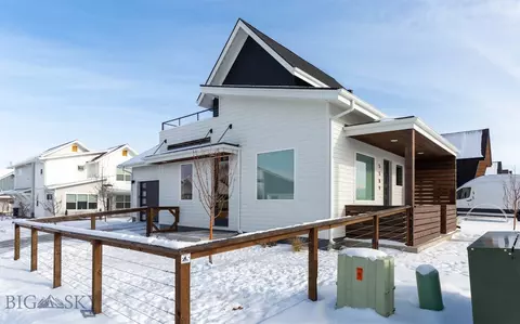 5589 Vaughn Dr, Bozeman, MT 59718