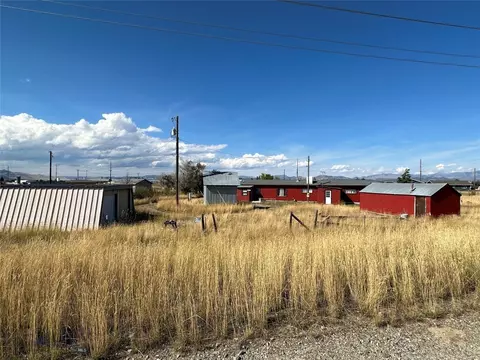 3065 Wylie Dr, East Helena, MT 59635