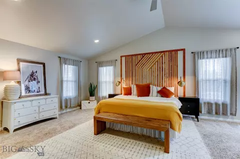 720 N 11th St, Livingston, MT 59047