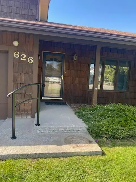626 Meadowlark Ln, Livingston, MT 59047
