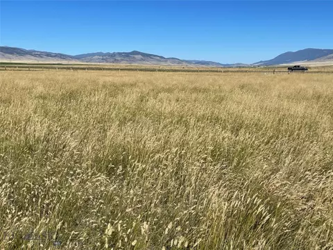 10 North Centurion Way, Whitehall, MT 59759