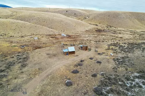 880 Chreston Ln, Dillon, MT 59725 photo 9