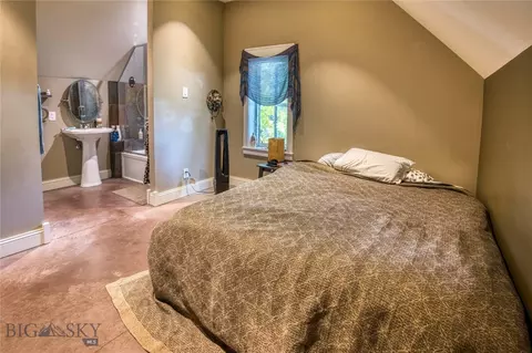 406 E Olive St, Bozeman, MT 59715 photo 24