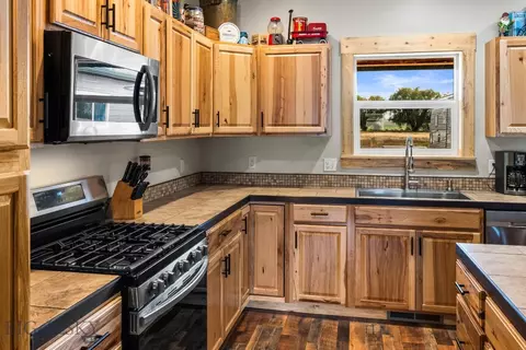 536 N Chestnut St, Dillon, MT 59725 photo 11