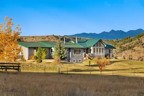 59 Ohalloran Rd, Clyde Park, MT 59018