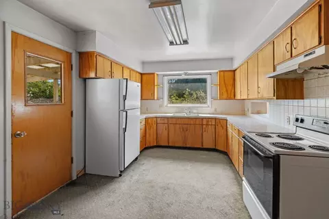 206 N Oak St, Townsend, MT 59644
