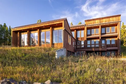14 Sitting Bull Rd, Big Sky, MT 59716