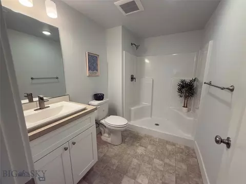 Bath - 33 Westgate Ave, Bozeman, MT 59718 photo 1 of 1