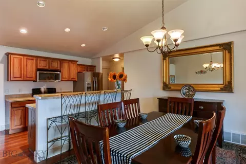 1010 Prairie Dr, Livingston, MT 59047
