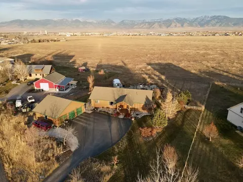 433 Parker, Belgrade, MT 59714