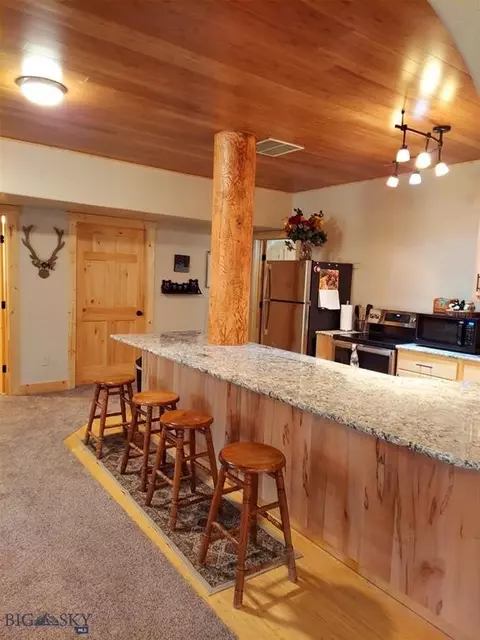 Kitchen - 334 Mt Hwy 87 Hwy, Cameron, MT 59720 photo 7 of 8