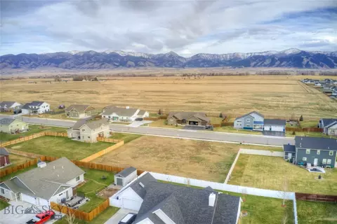 1605 Roundup Blvd, Belgrade, MT 59714
